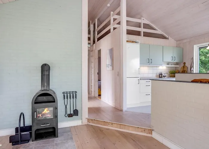 Griselda - 400m From The Sea By Interhome *