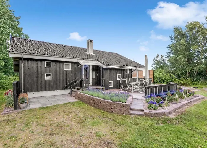 Semesterbostad Griselda - 400m From The Sea By Interhome